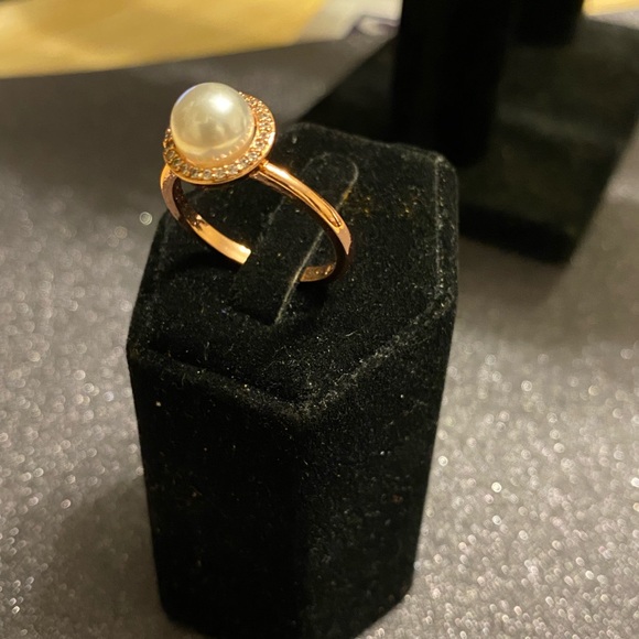 RING SiZE 10 - Picture 7 of 8